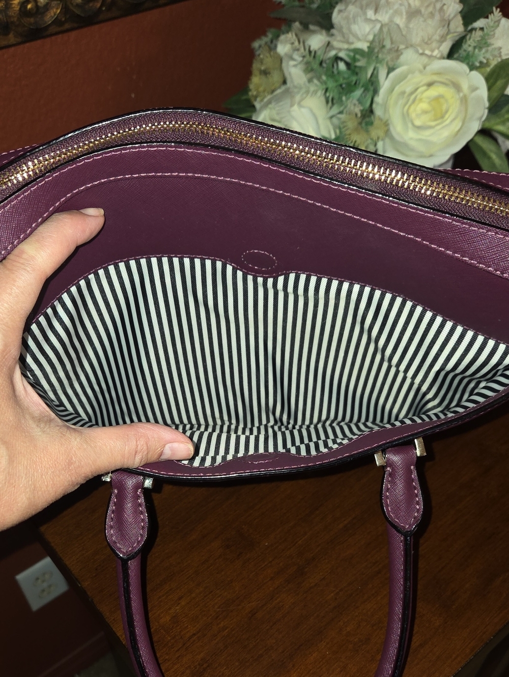 **SOLD**Kate Spade 13" Saffiano Laptop Bag - Picture 10 of 17